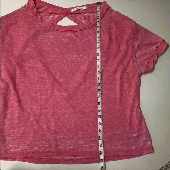 We The Free  Voila Open Back Magenta Tee Size Medium - Picture 5 of 5